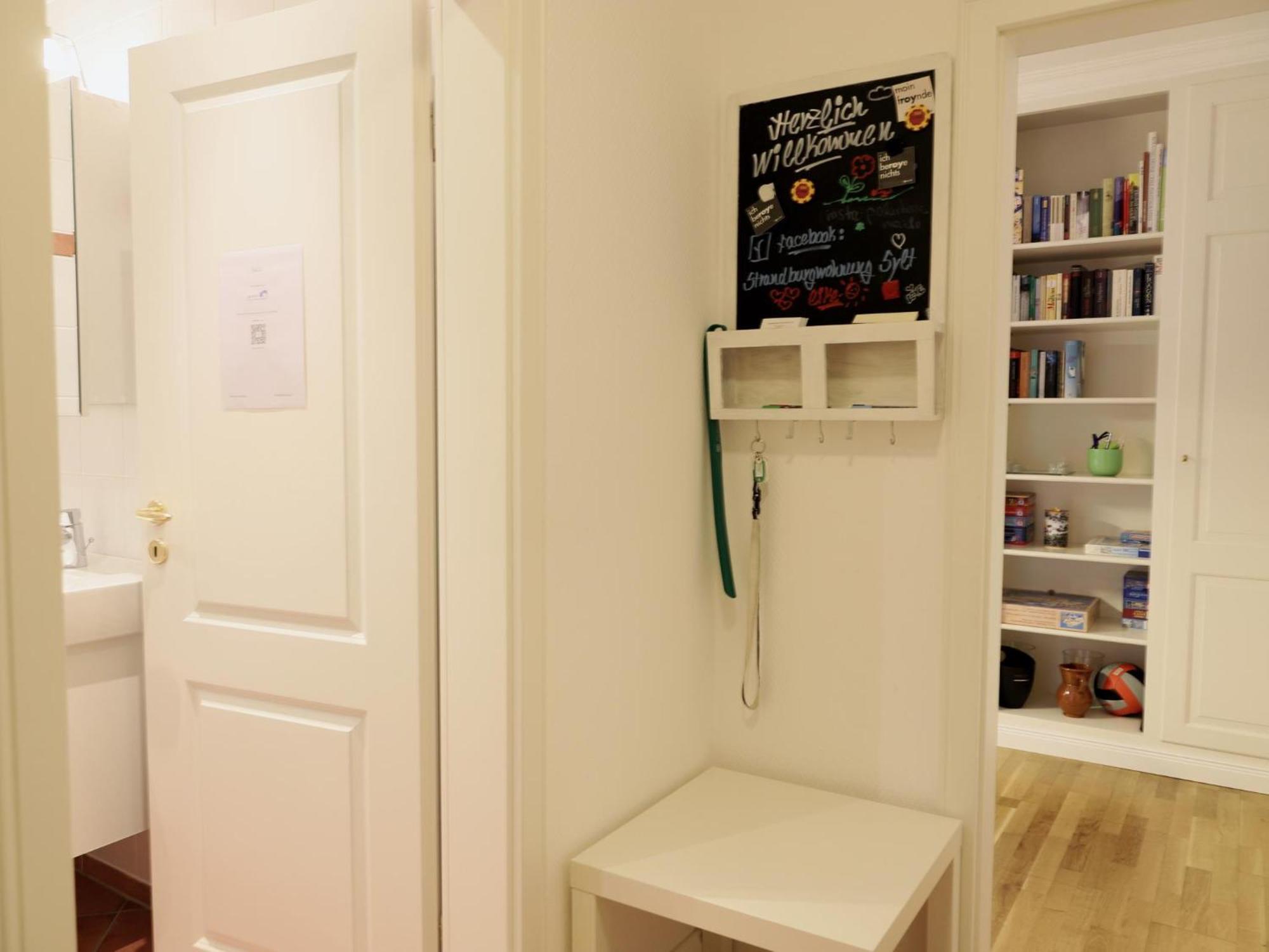 Erleben Sie Ihren Urlaub Im Zentral Gelegenen Apartmenthaus „strandburg Im Herzen Von Apartment